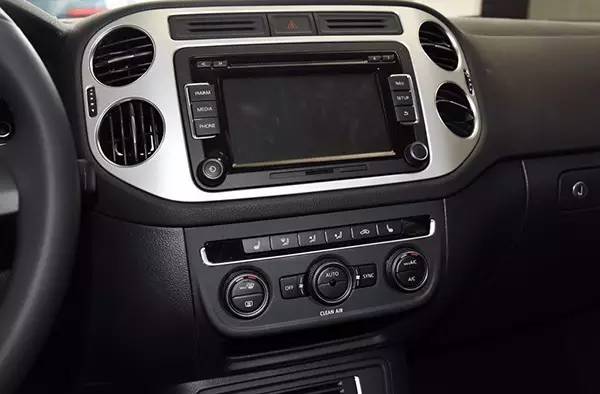 空调荣威eRX5就领先燃油车途观N个车身新葡京娱乐城这热天就不说牌照了仅远程遥控(图3) 空调荣威eRX5就领先燃油车途观N个车身新葡京娱乐城这热天就不说牌照了仅远程遥控(图3)