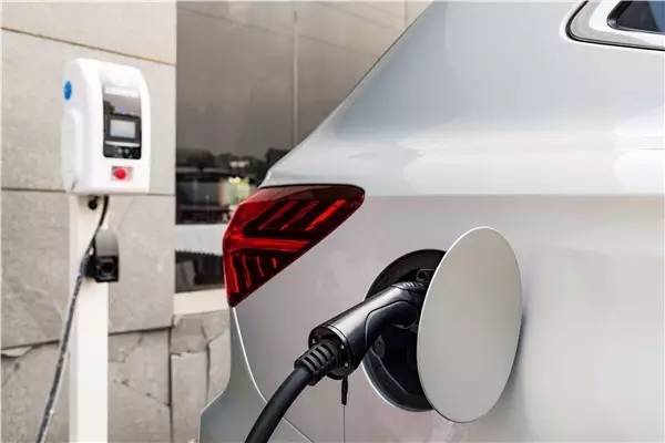 空调荣威eRX5就领先燃油车途观N个车身新葡京娱乐城这热天就不说牌照了仅远程遥控(图15) 空调荣威eRX5就领先燃油车途观N个车身新葡京娱乐城这热天就不说牌照了仅远程遥控(图15)